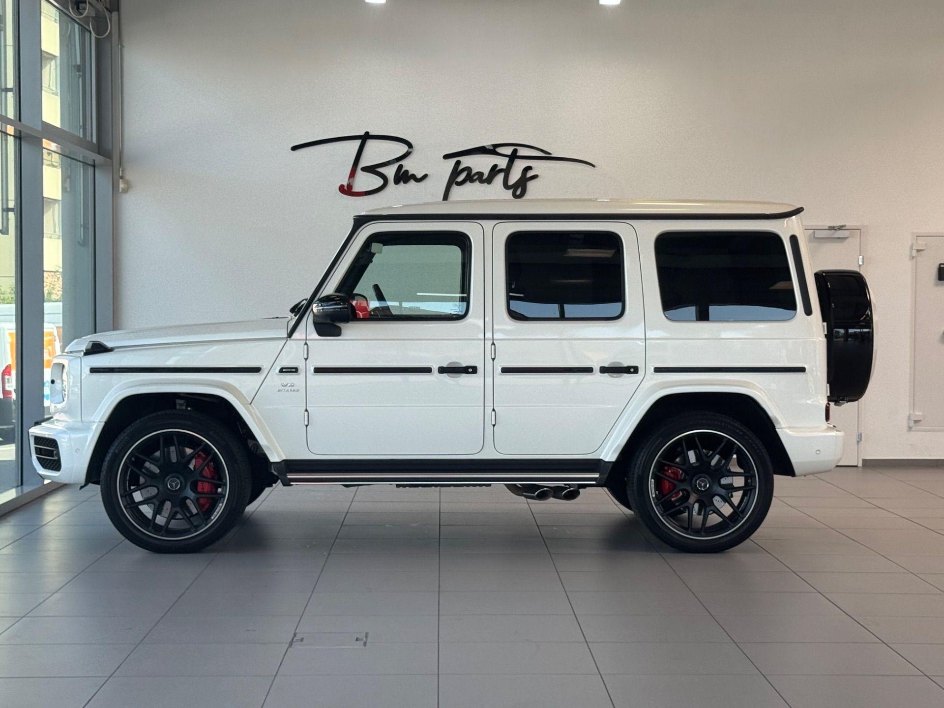MERCEDES-BENZ G 63 AMG Speedshift Plus G-Tronic-showroom-element-2