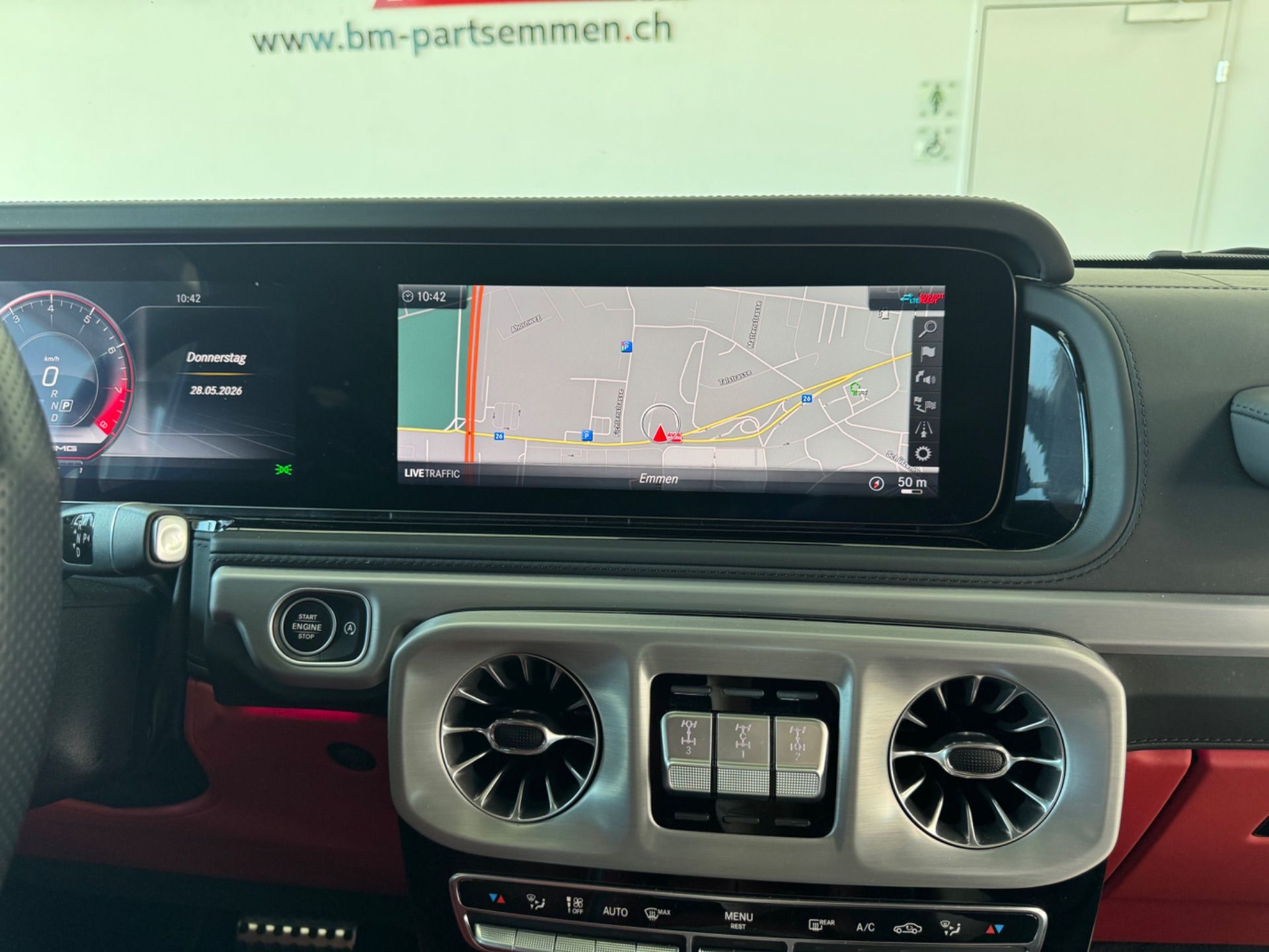 MERCEDES-BENZ G 63 AMG Speedshift Plus G-Tronic-image-12