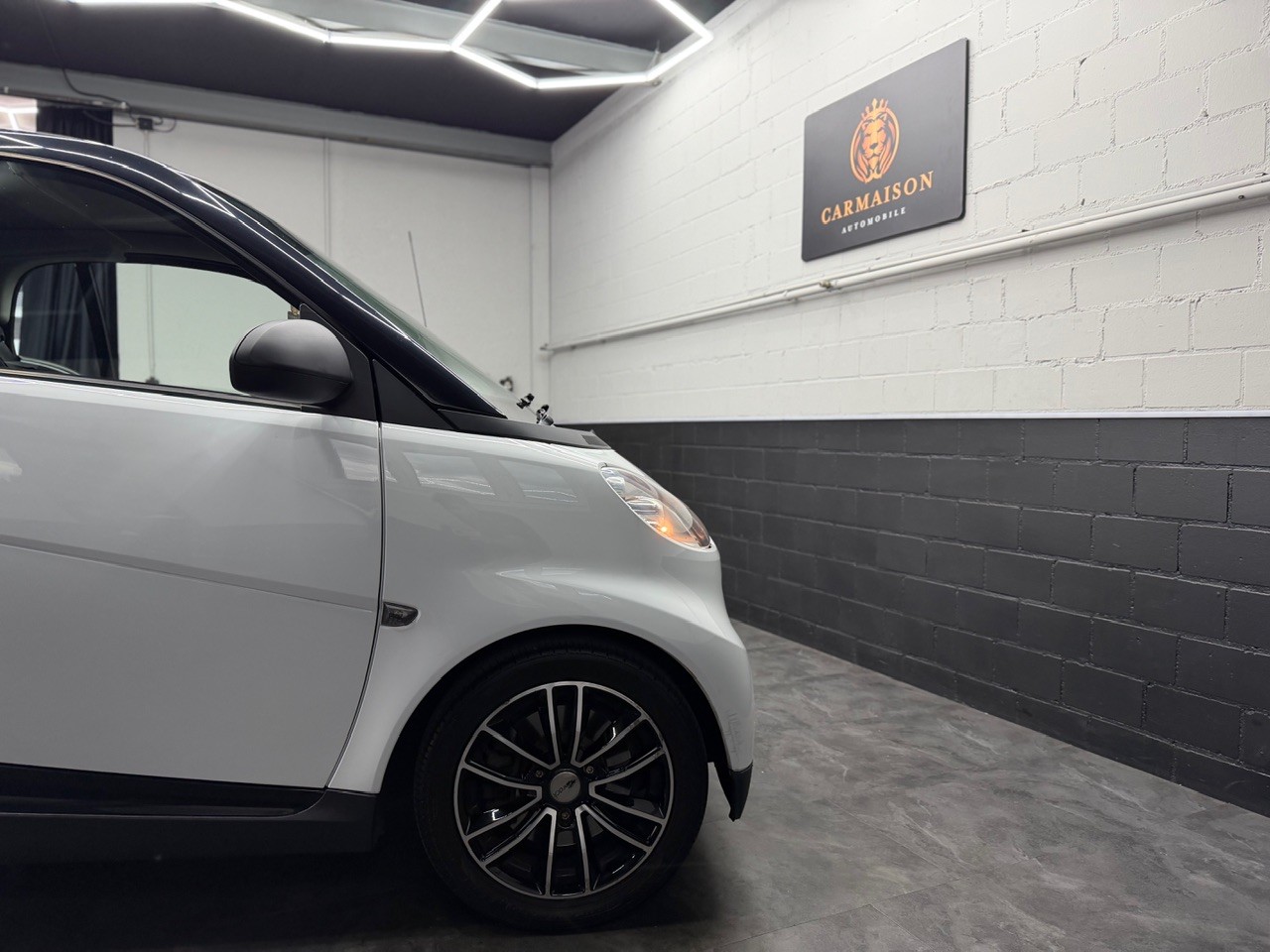 SMART fortwo black & white limited mhd softouch | Frisch ab MFK & Service-image-8