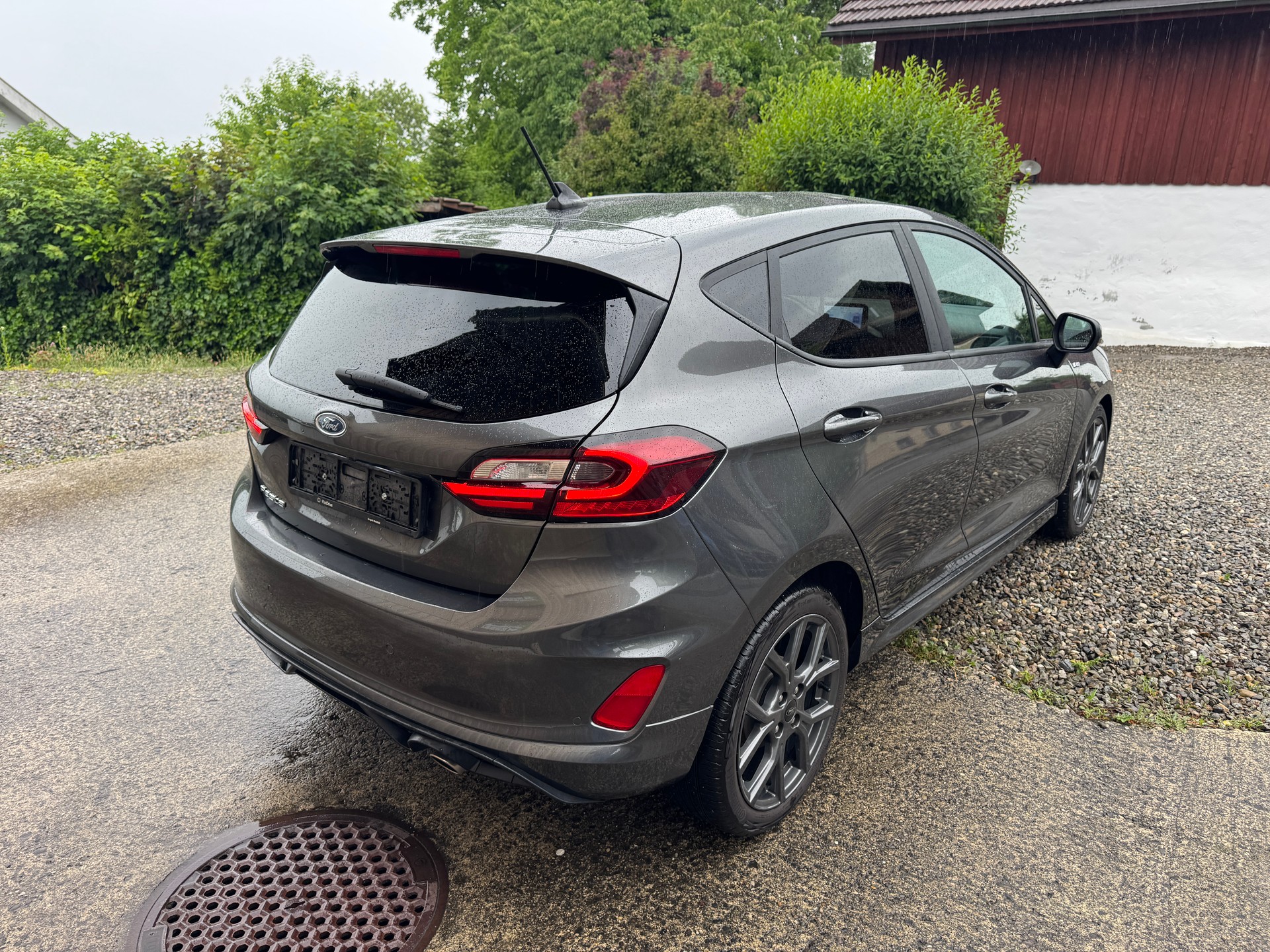 FORD Fiesta 1.0 SCTi ST Line-image-3