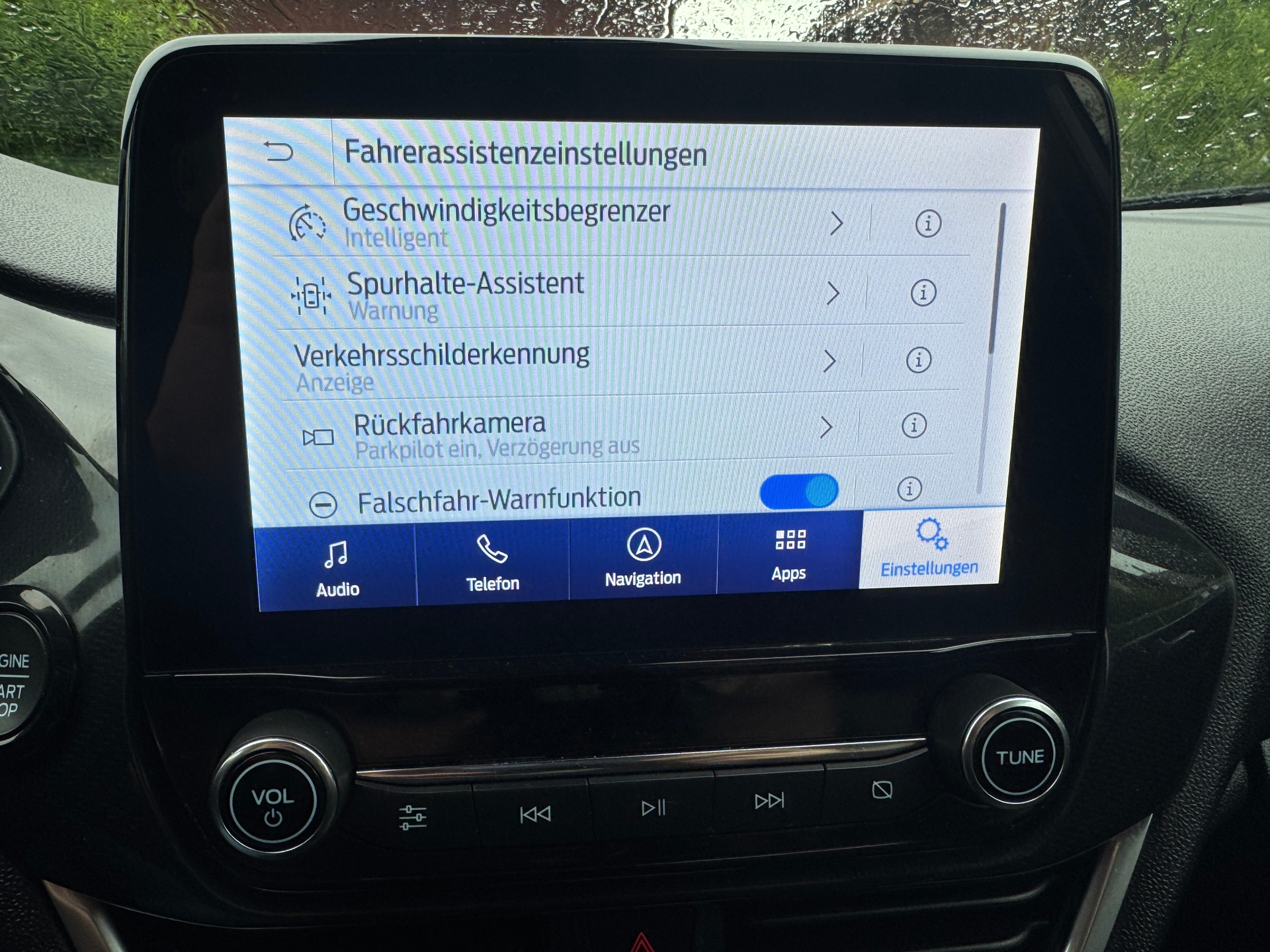 FORD Fiesta 1.0 SCTi ST Line-image-12