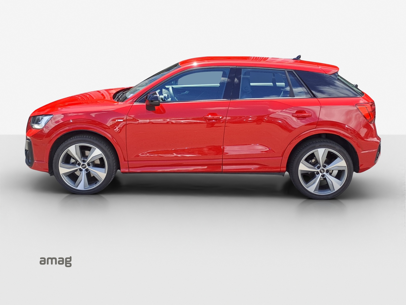 AUDI Q2 35 TFSI S line S-tronic-image-1
