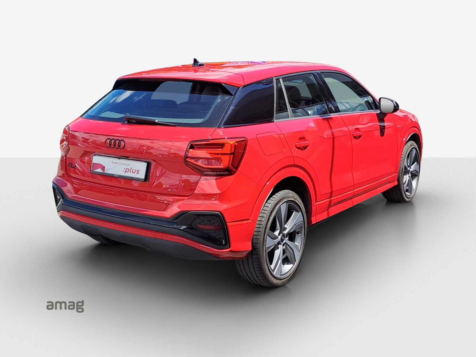 AUDI Q2 35 TFSI S line S-tronic-image-4