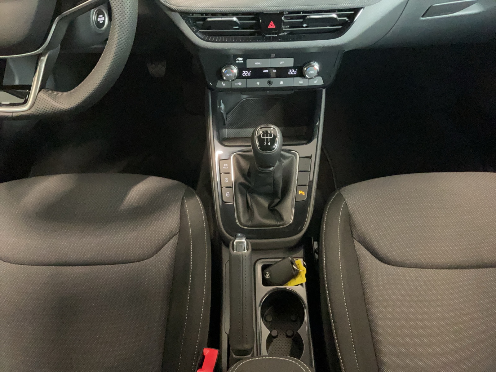 SKODA Fabia 1.0 TSI Selection-image-11