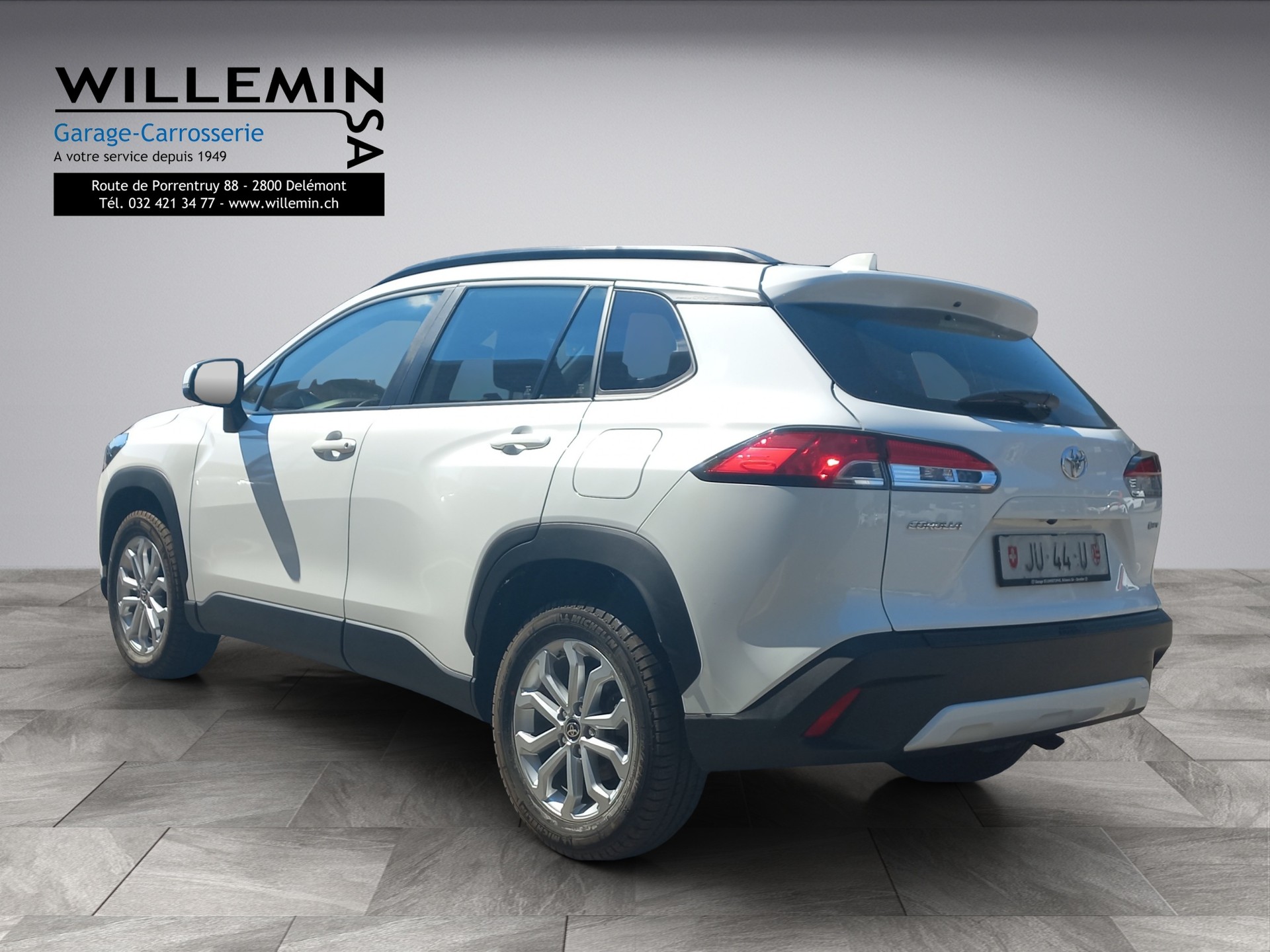 TOYOTA Corolla Cross 1.8 Trend e-CVT-image-5