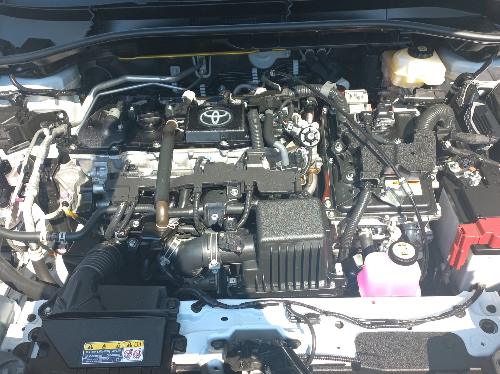 TOYOTA Corolla Cross 1.8 Trend e-CVT-image-13