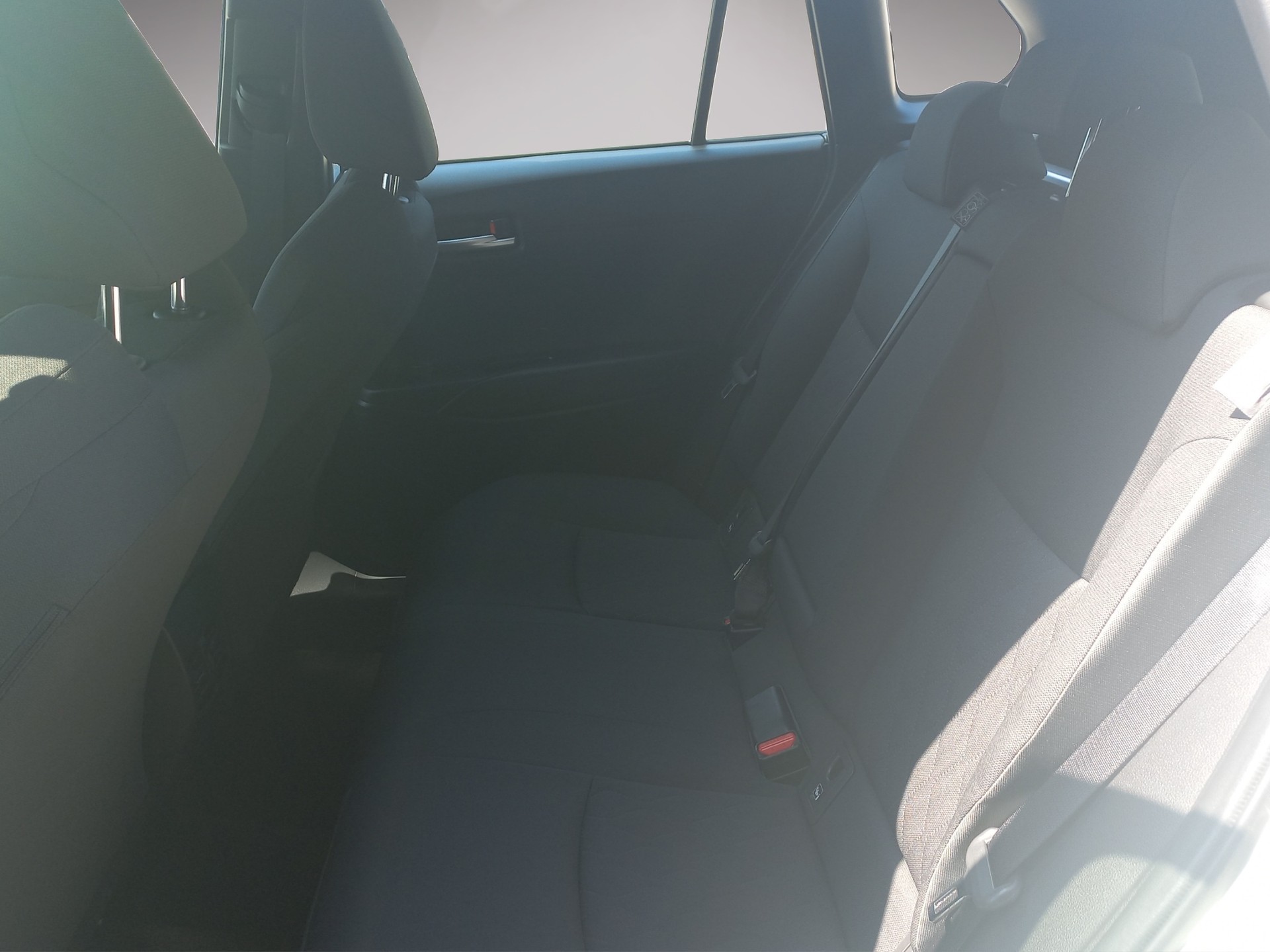 TOYOTA Corolla Cross 1.8 Trend e-CVT-image-11