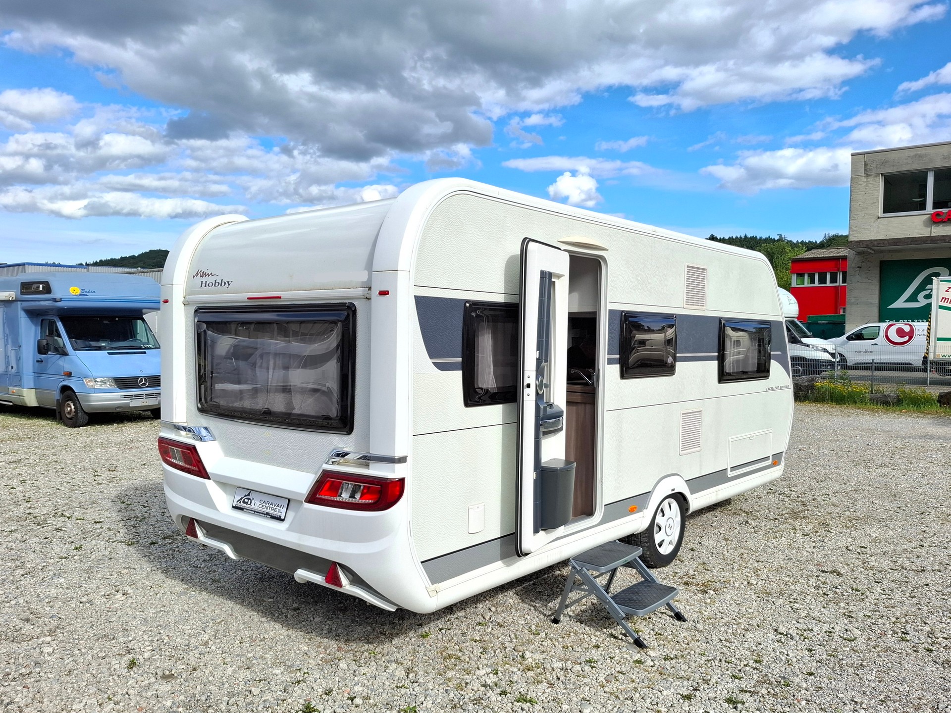 HOBBY EXCELLENT 495UL - Längsbett-image-3