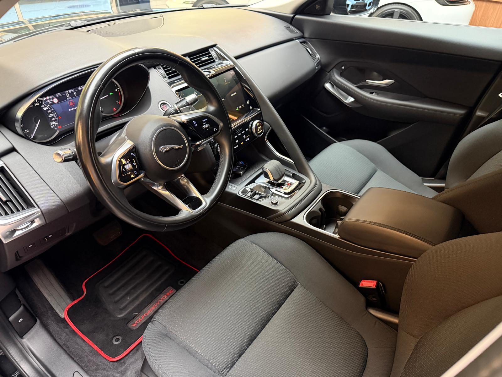 JAGUAR E-Pace 2.0 D I4 200 SE AWD-image-10