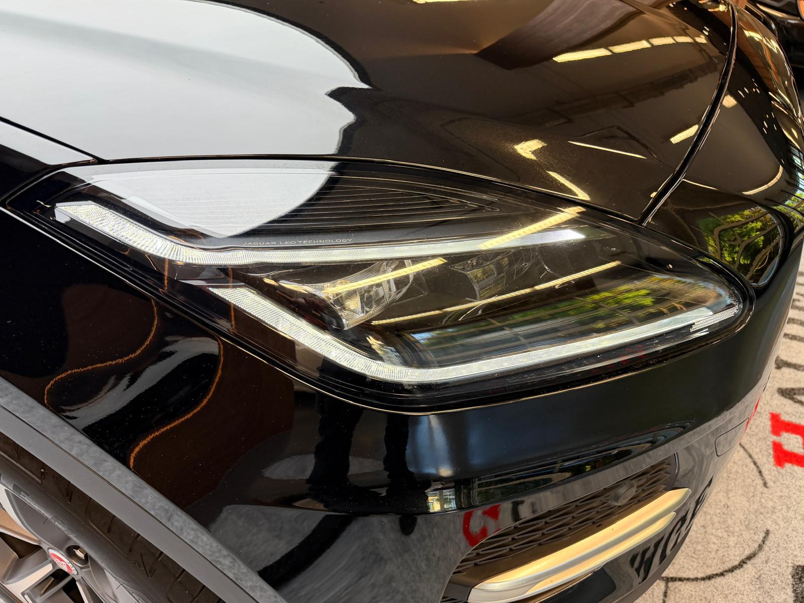 JAGUAR E-Pace 2.0 D I4 200 SE AWD-image-11