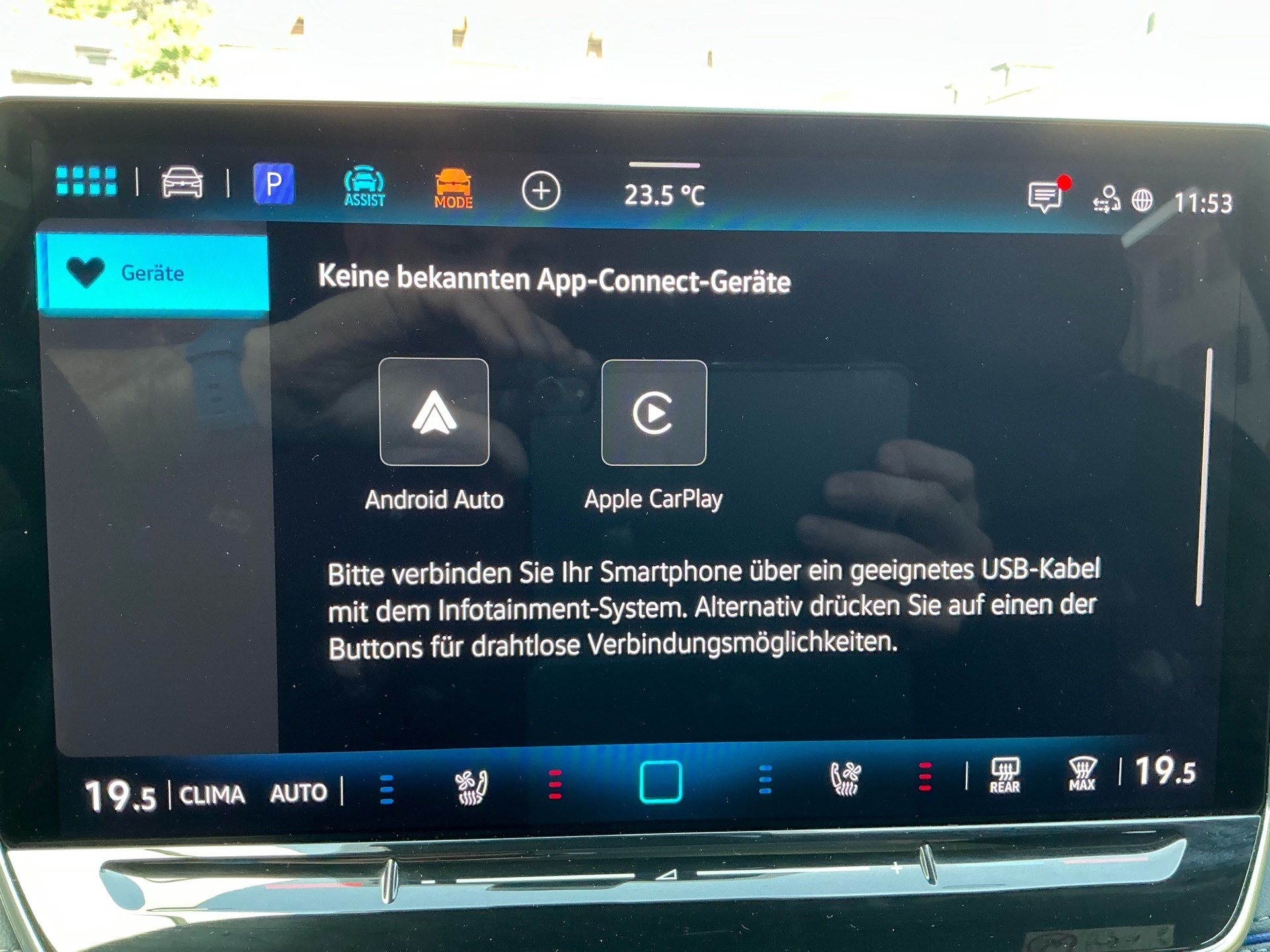 VW Tiguan 2.0 TSI 265 PS 4Motion R-Line *** PANORAMADACH & KLIMATISIERTE LEDERSITZE ***-image-16