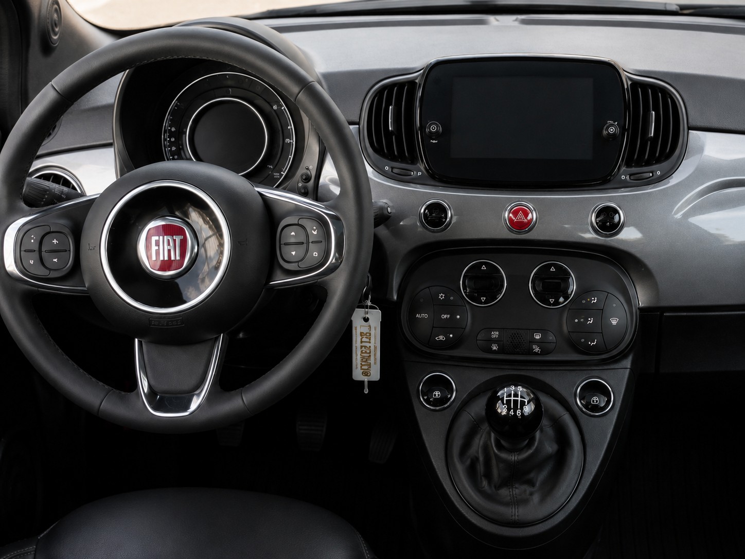 FIAT 1.0 Hybrid Lounge-image-3