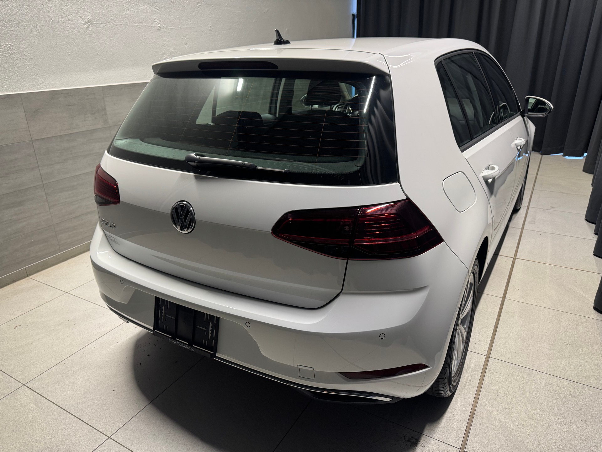 VW Golf 1.5 TSI EVO Comfortline DSG (21)-image-5