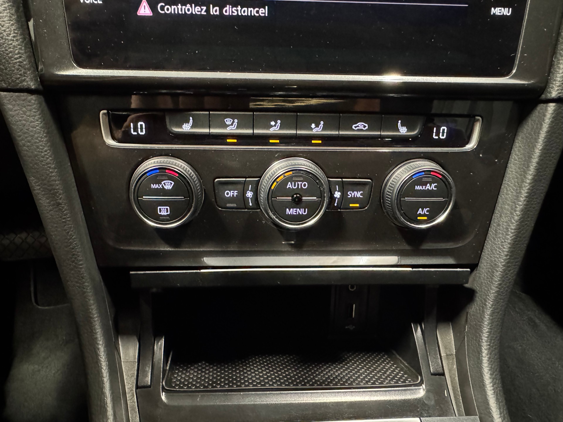 VW Golf 1.5 TSI EVO Comfortline DSG (21)-image-15