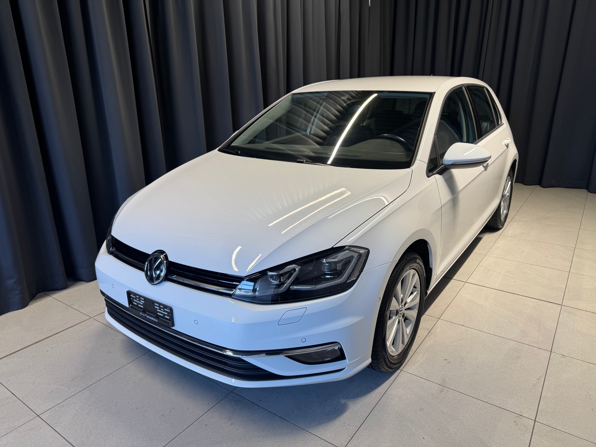 VW Golf 1.5 TSI EVO Comfortline DSG (21)-image-2