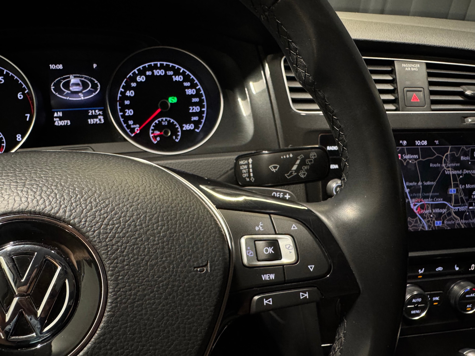 VW Golf 1.5 TSI EVO Comfortline DSG (21)-image-11