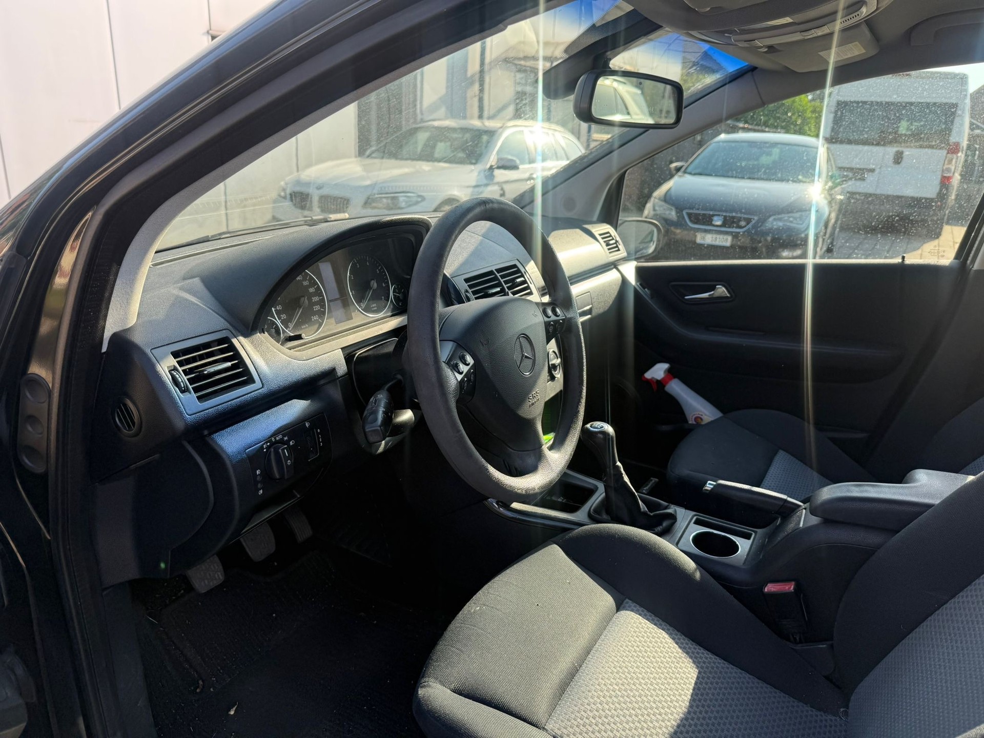 MERCEDES-BENZ A 150 Classic-image-6