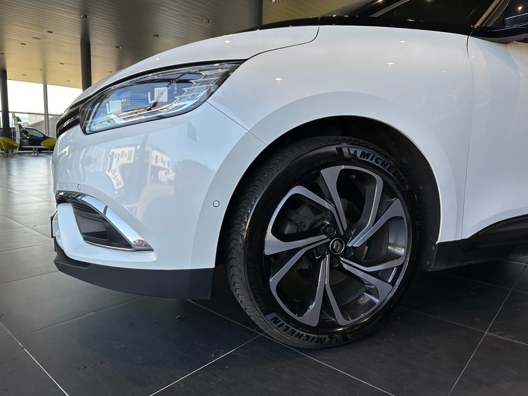 RENAULT Grand Scénic 1.3 16V Turbo Executive EDC-image-2