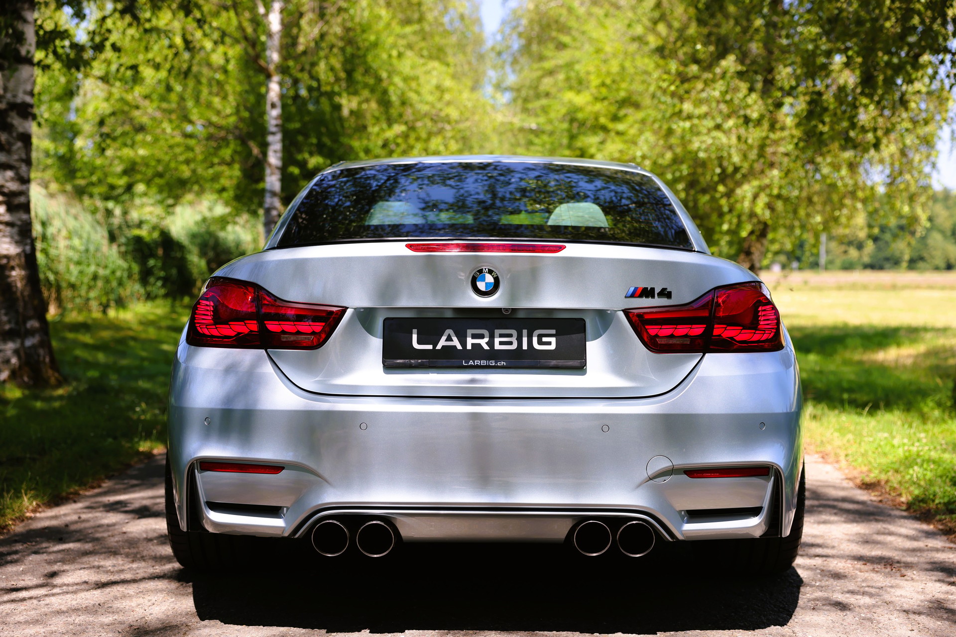 BMW M4 Cabriolet DKG *Silverstone Metallic*-image-1