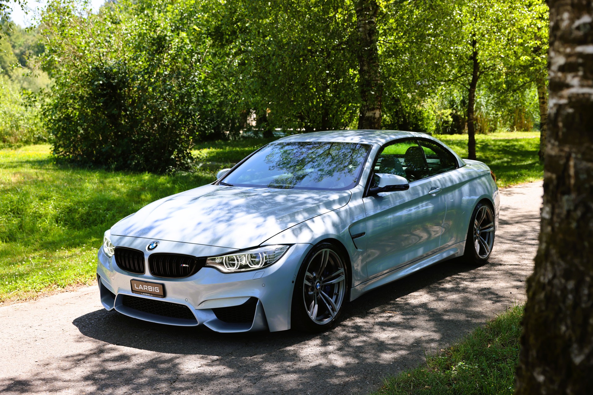 BMW M4 Cabriolet DKG *Silverstone Metallic*-image-2