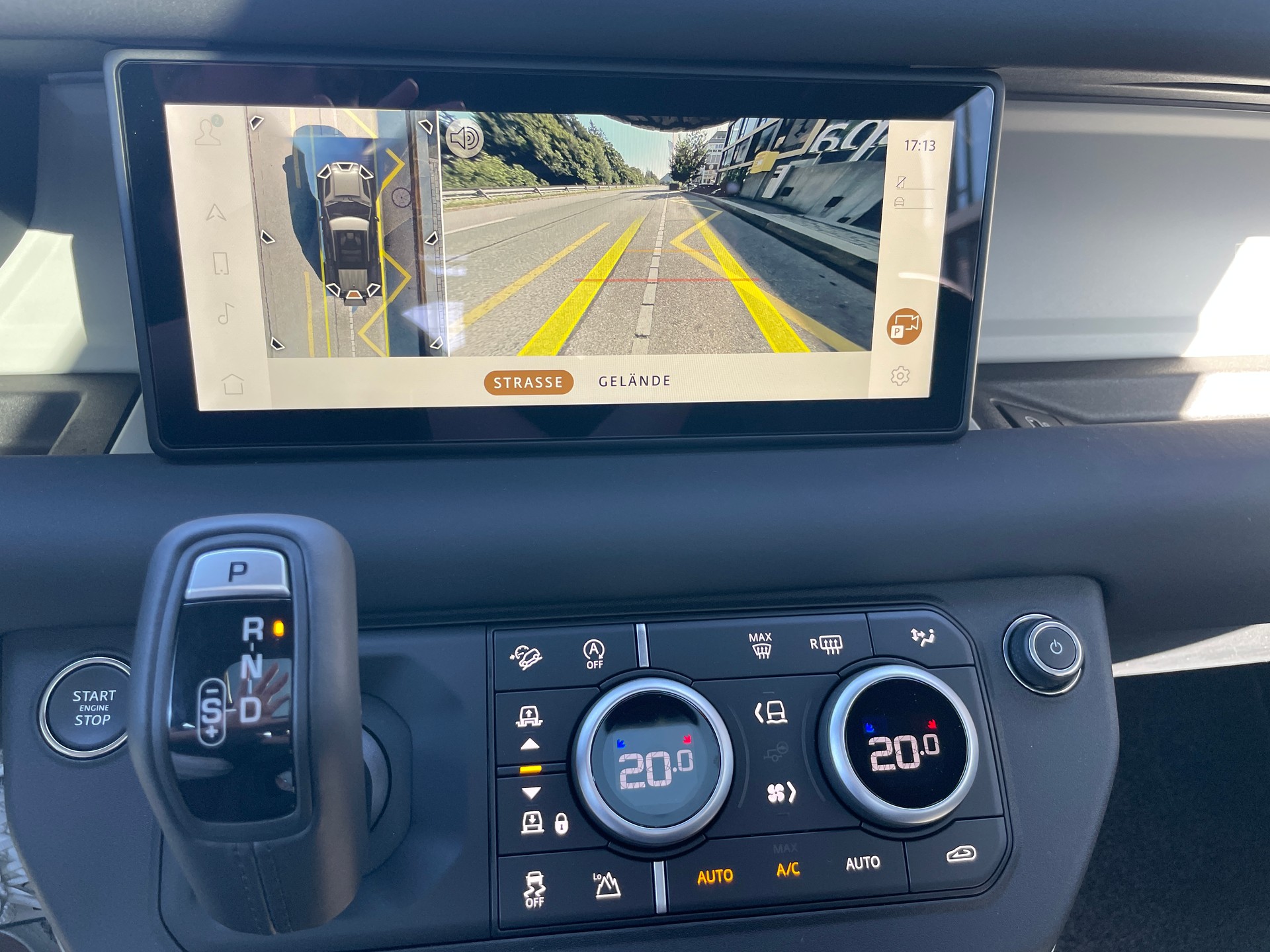 LAND ROVER Defender 110 P400 I6 X-Dynamic SE 3.0 AT8-image-28