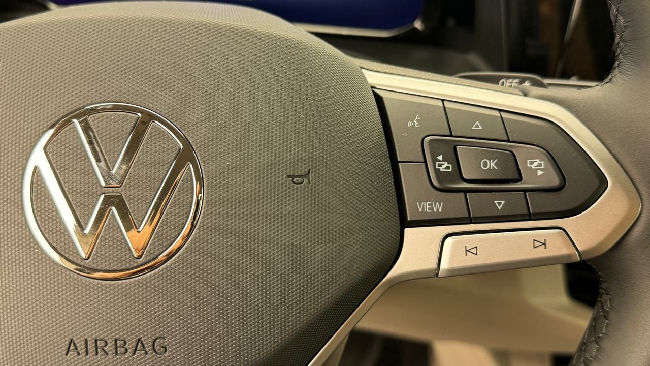 VW Multivan 1.5 eHybrid Life Lang 4Motion-image-9