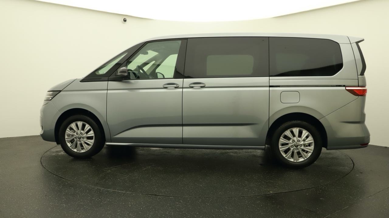 VW Multivan 1.5 eHybrid Life Lang 4Motion-image-1