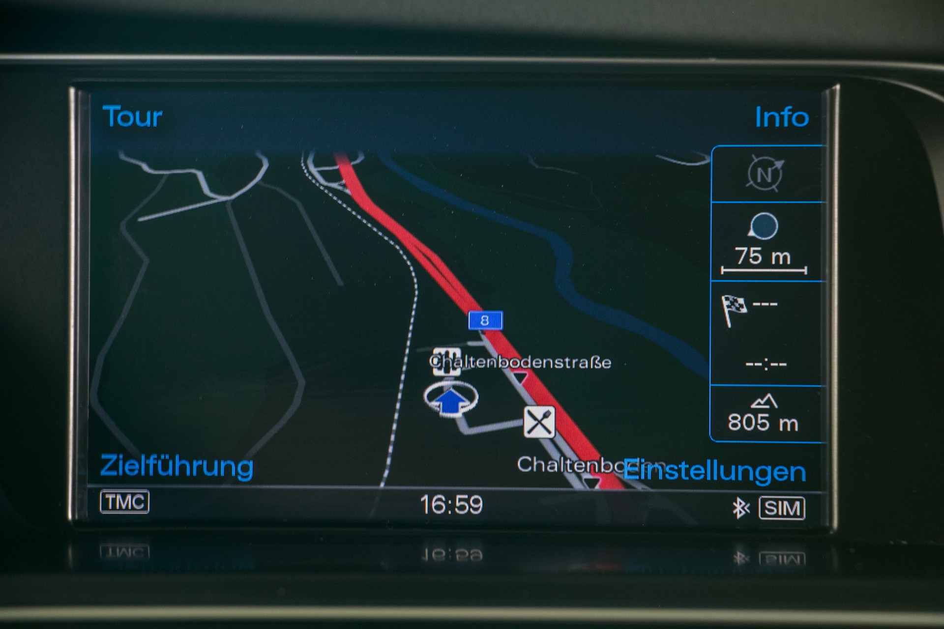AUDI A4 Avant 2.0 TDI quattro S-tronic-image-6