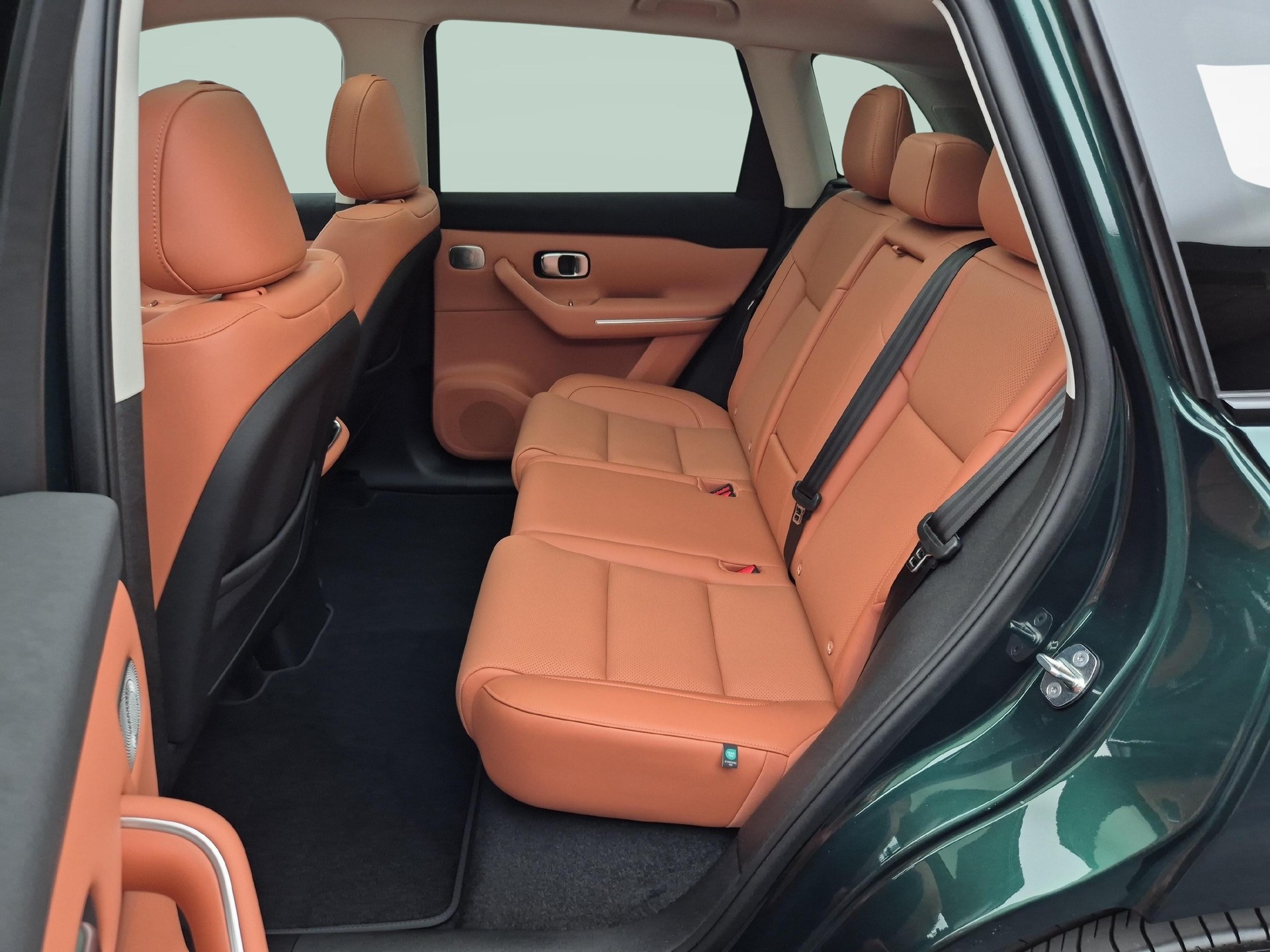 LEAPMOTOR C10 1.5 REEV Design-showroom-element-3