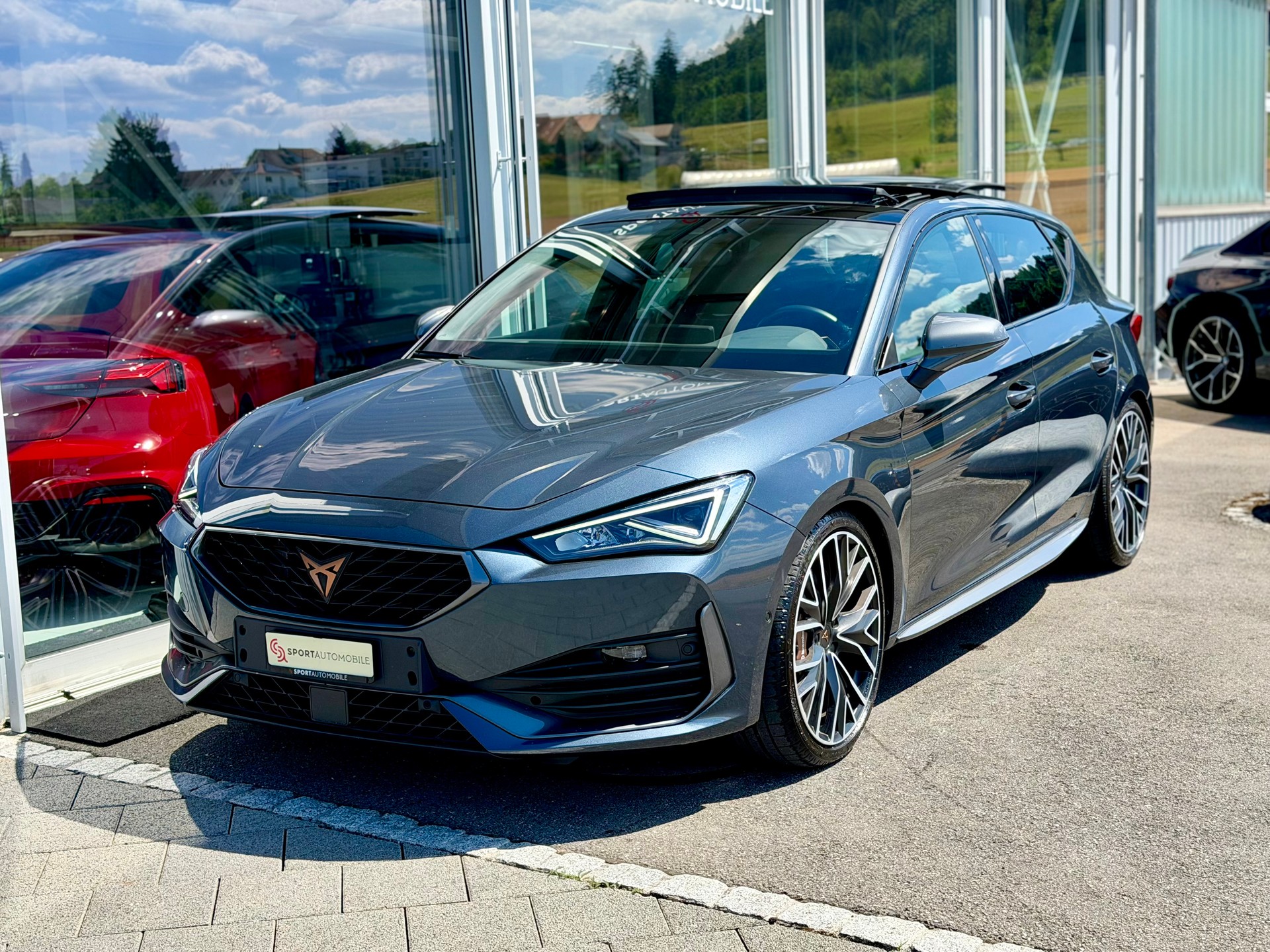 CUPRA LEON VZ 2.0 TSI DSG-showroom-element-2