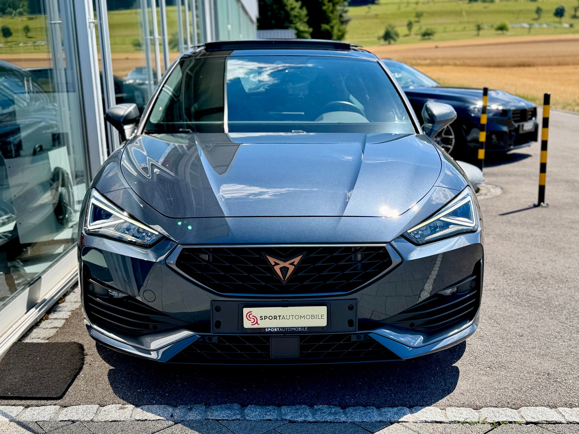 CUPRA LEON VZ 2.0 TSI DSG-showroom-element-3