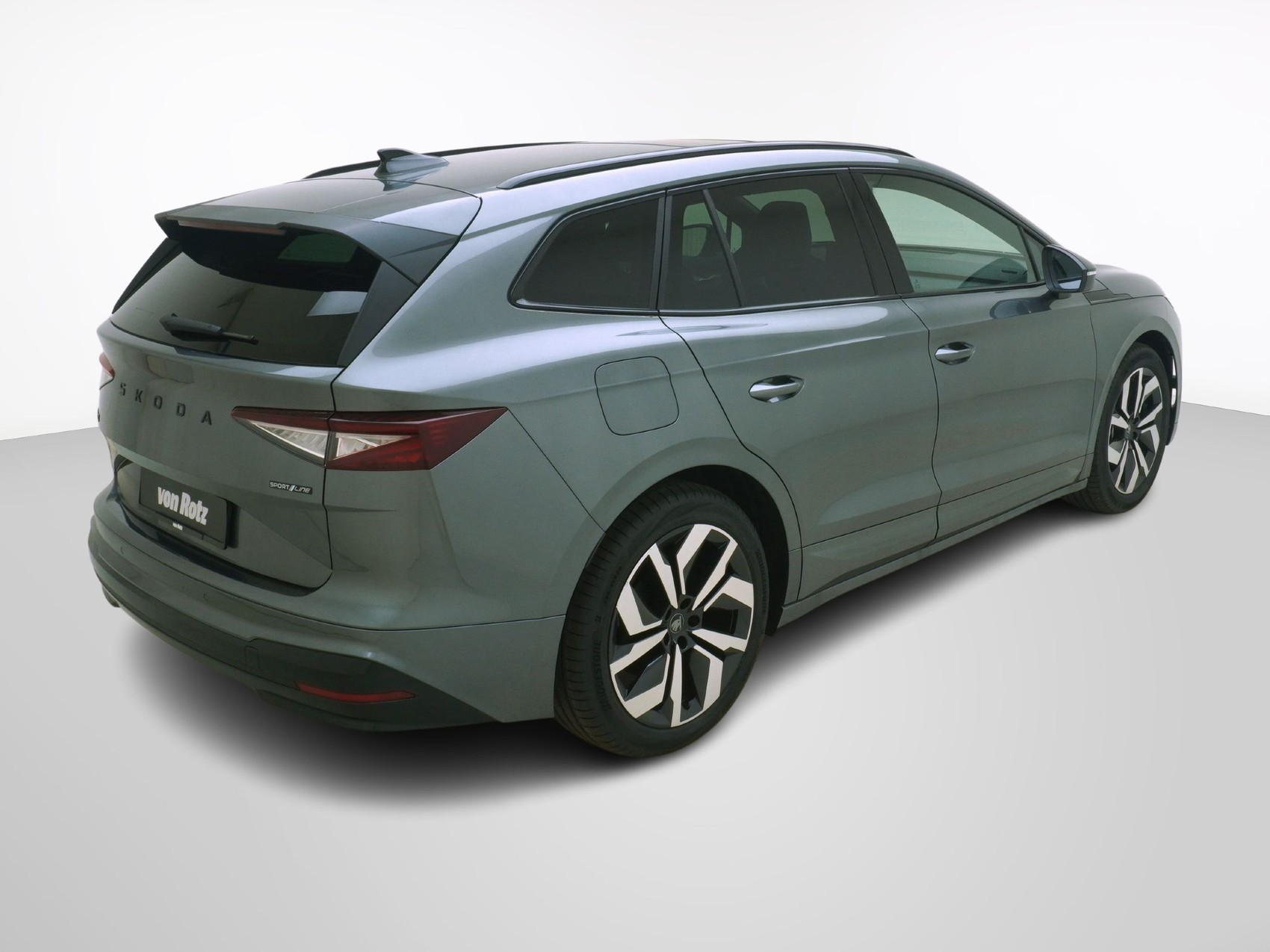 SKODA Enyaq iV 85x SportLine-image-5