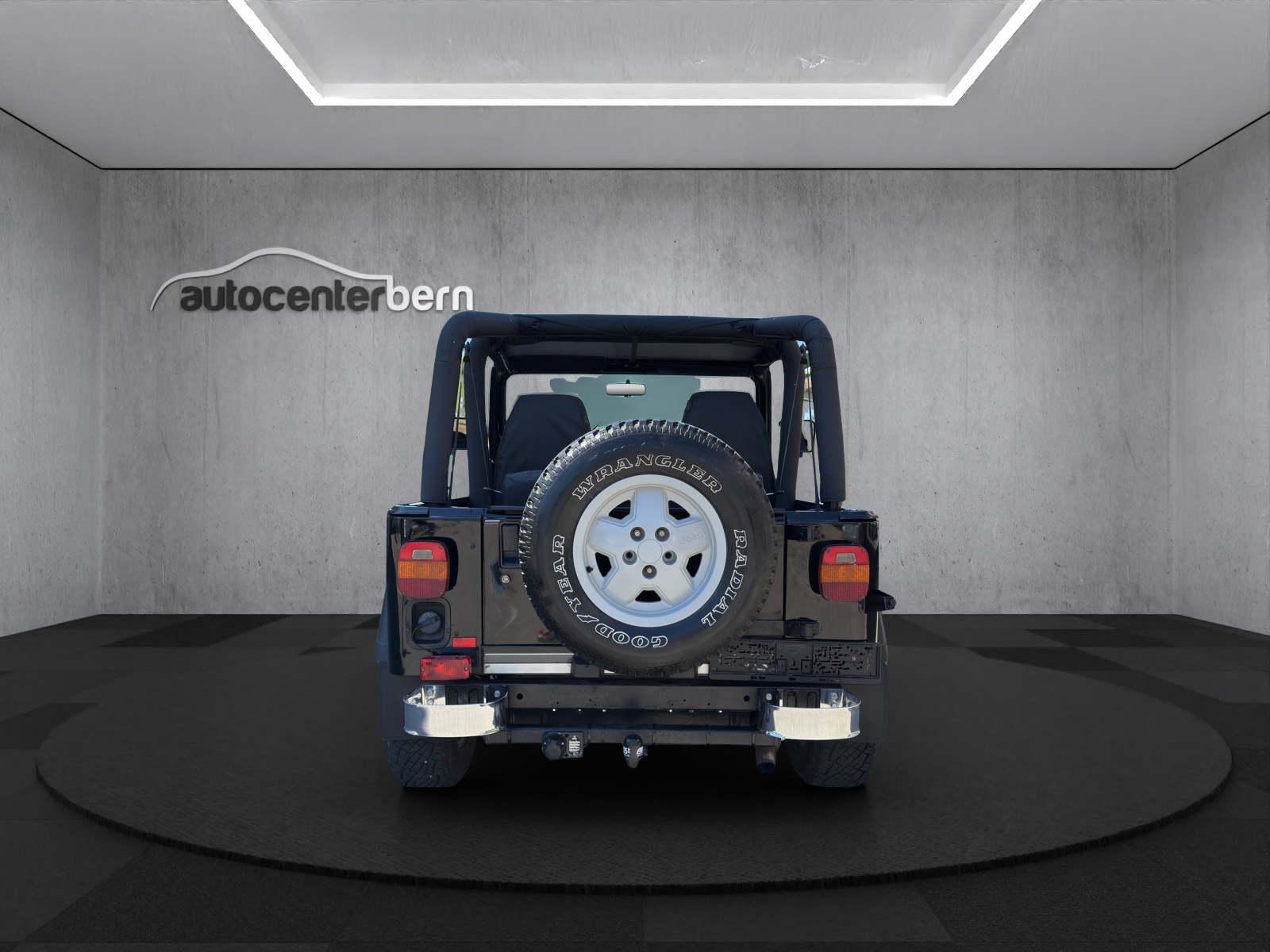 JEEP Wrangler 4.0 Sahara-image-5