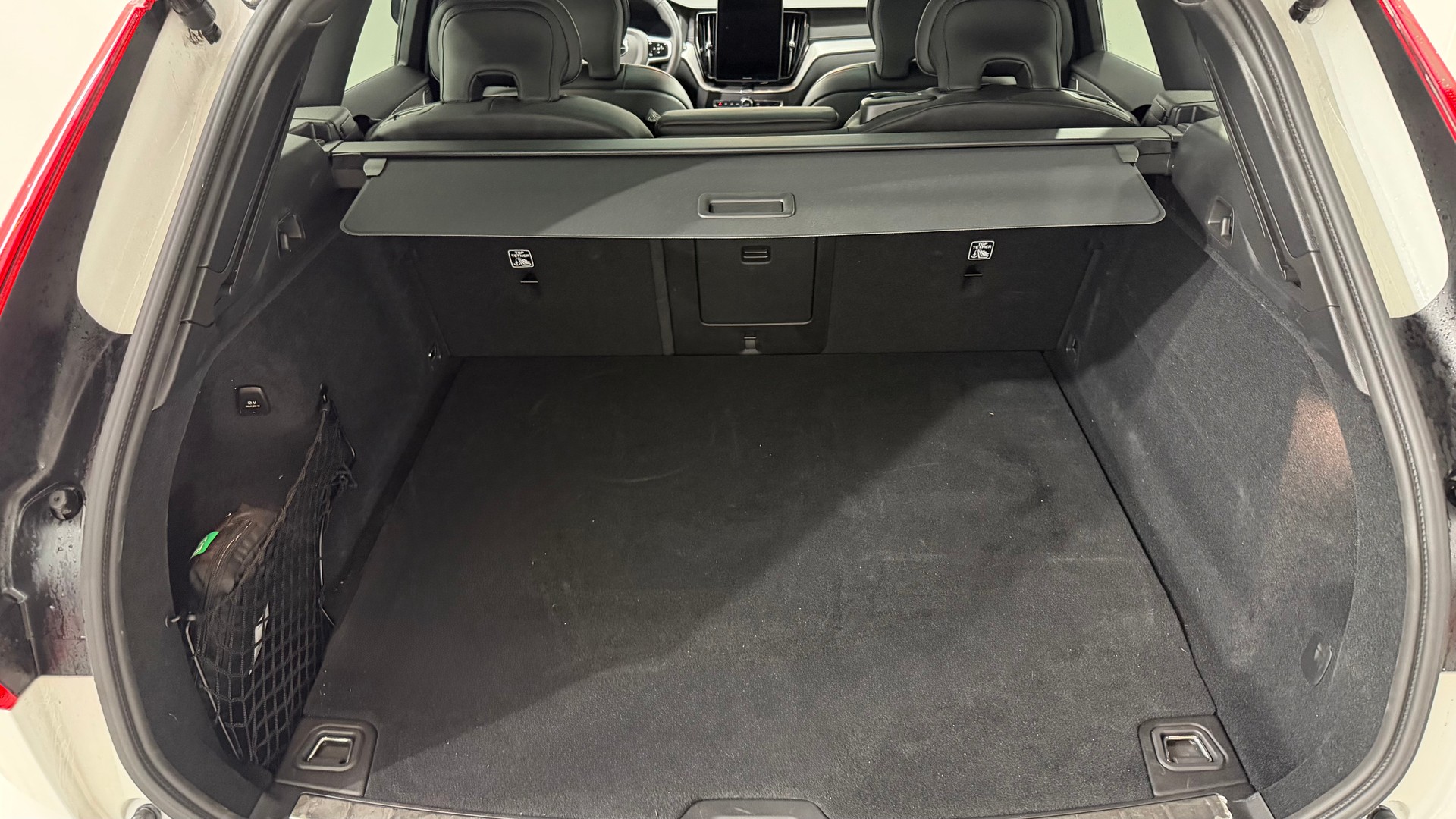 VOLVO XC60 2.0 T6 TE Black Edition e-image-14