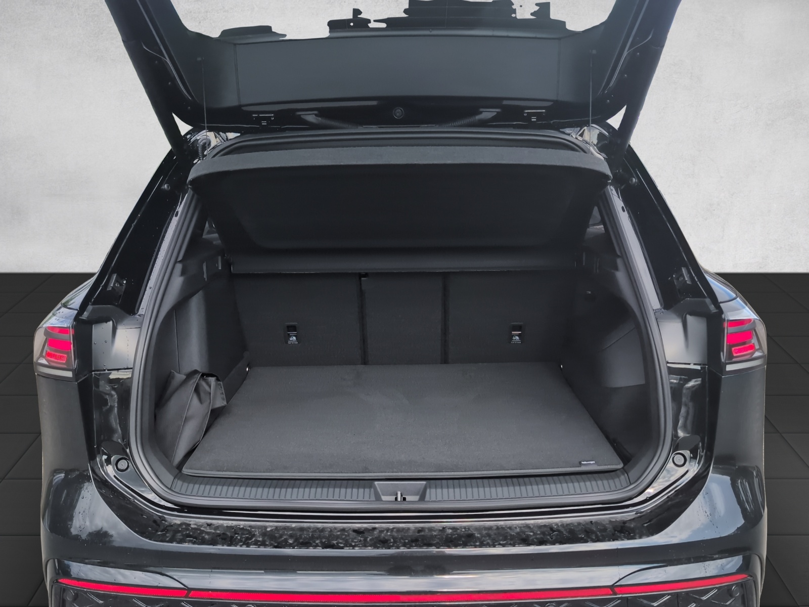 VW T-Roc 2.0 TDI SCR R-Line 4Motion DSG-image-13