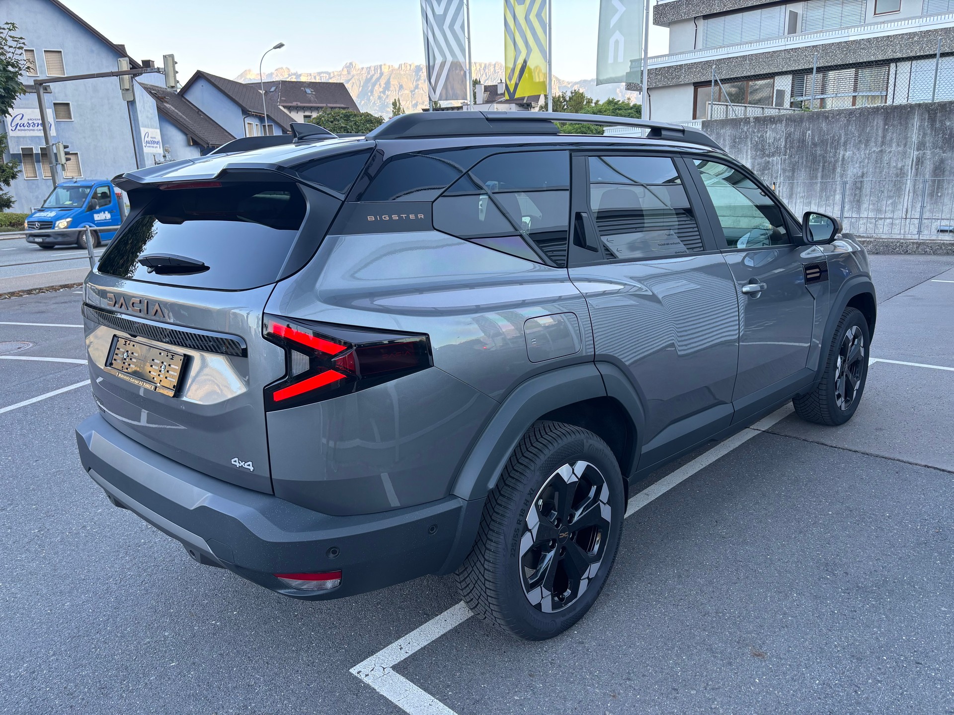 DACIA Bigster Extreme Hybrid 150 4x4-image-4
