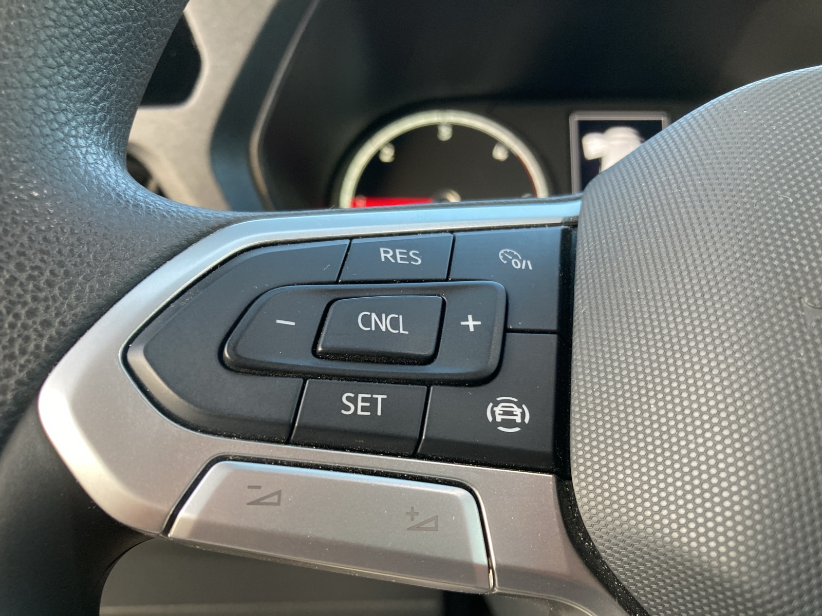 VW Caddy Cargo 2.0TDI Maxi 4Motion-image-15