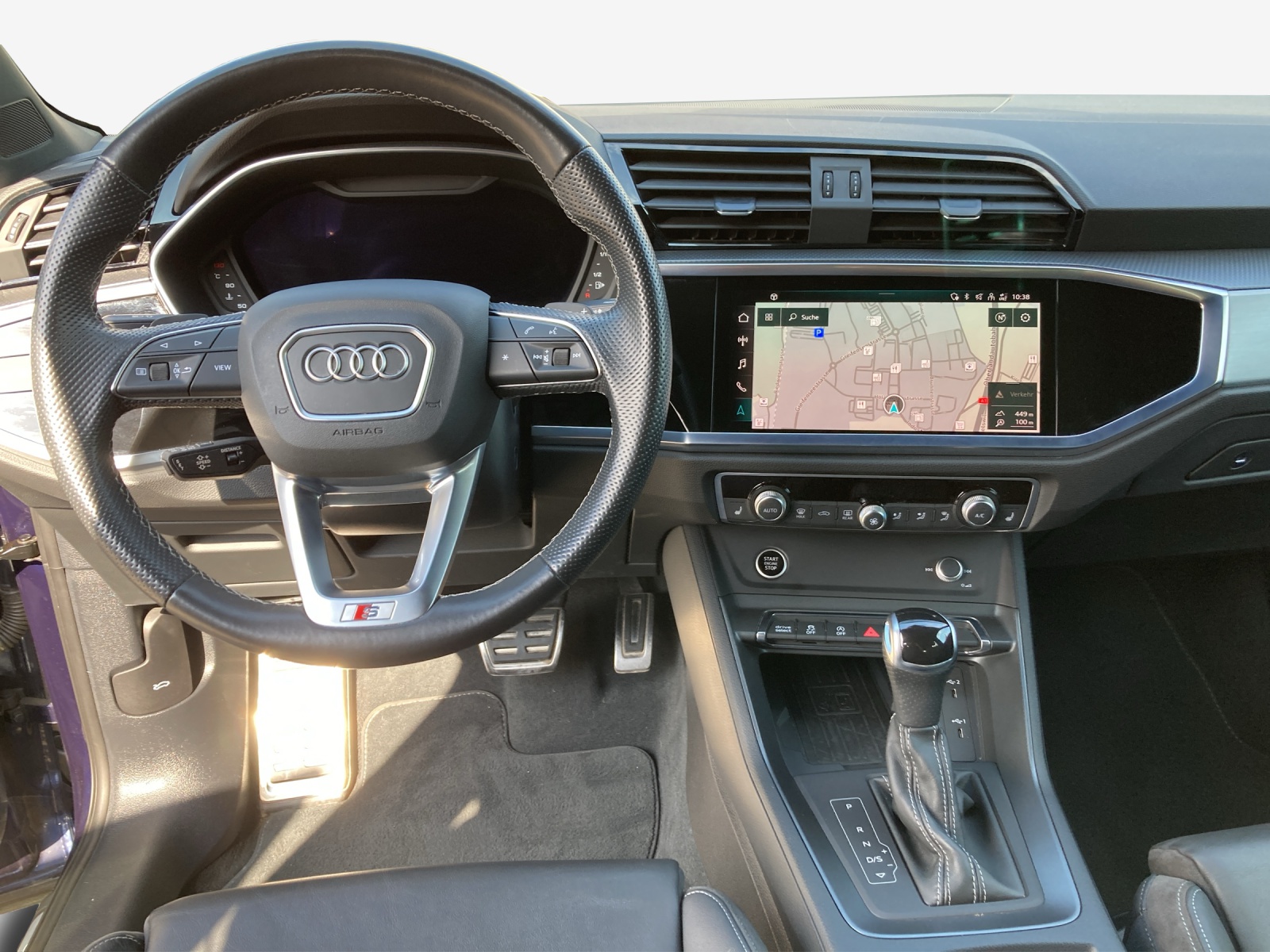 AUDI Q3 Sportback 35 TDI S line Attraction quattro S-tronic-image-8
