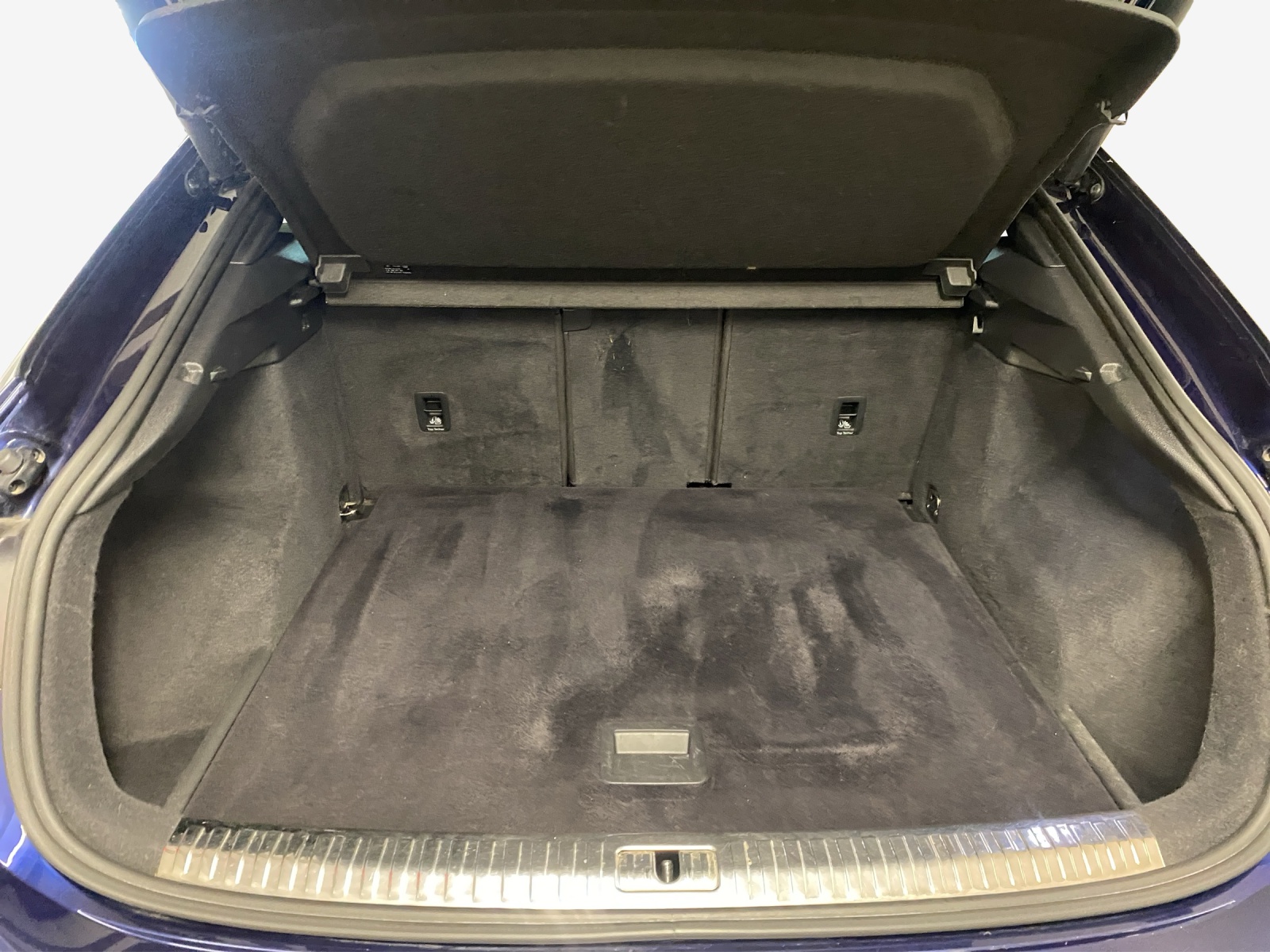 AUDI Q3 Sportback 35 TDI S line Attraction quattro S-tronic-image-12