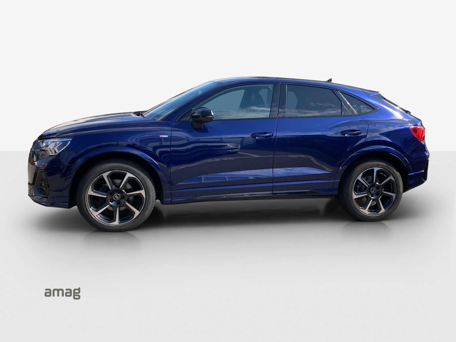 AUDI Q3 Sportback 35 TDI S line Attraction quattro S-tronic-image-1