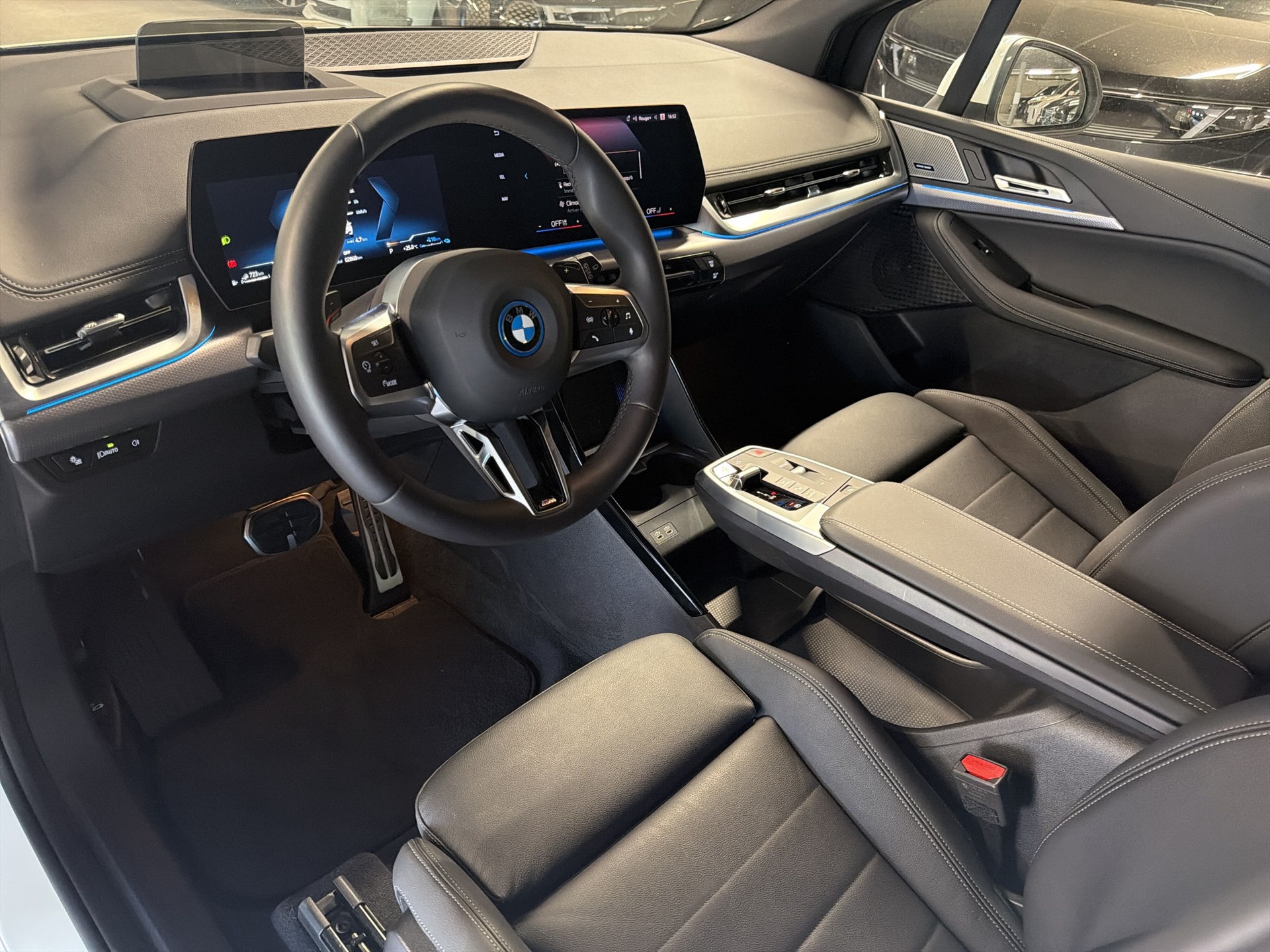 BMW 225e xDrive Active Tourer M Sport-image-19