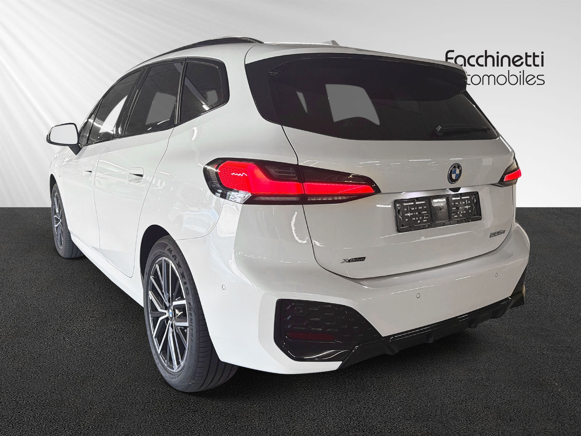 BMW 225e xDrive Active Tourer M Sport-image-2