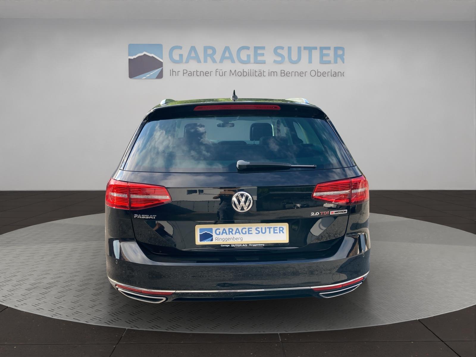 VW Passat Variant 2.0 TDI 240 SCR Highl. DSG 4m-image-3