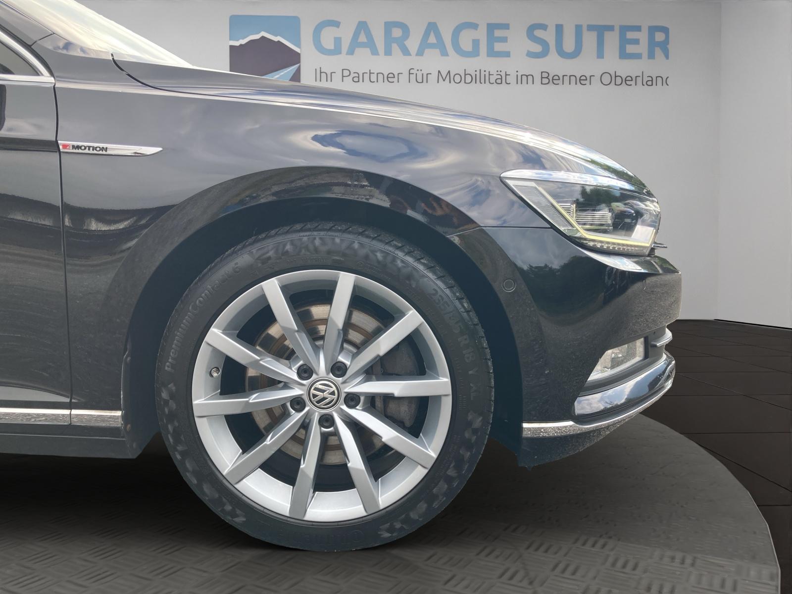 VW Passat Variant 2.0 TDI 240 SCR Highl. DSG 4m-image-19