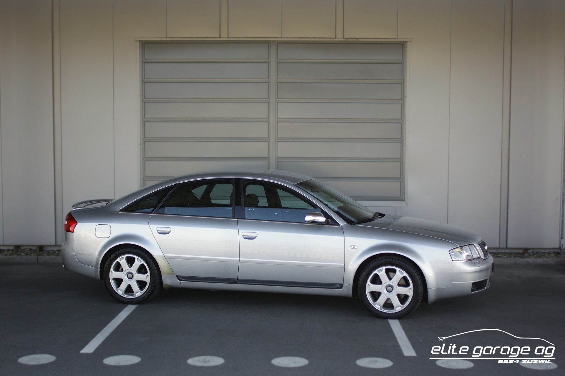 AUDI S6 quattro tiptronic-image-6