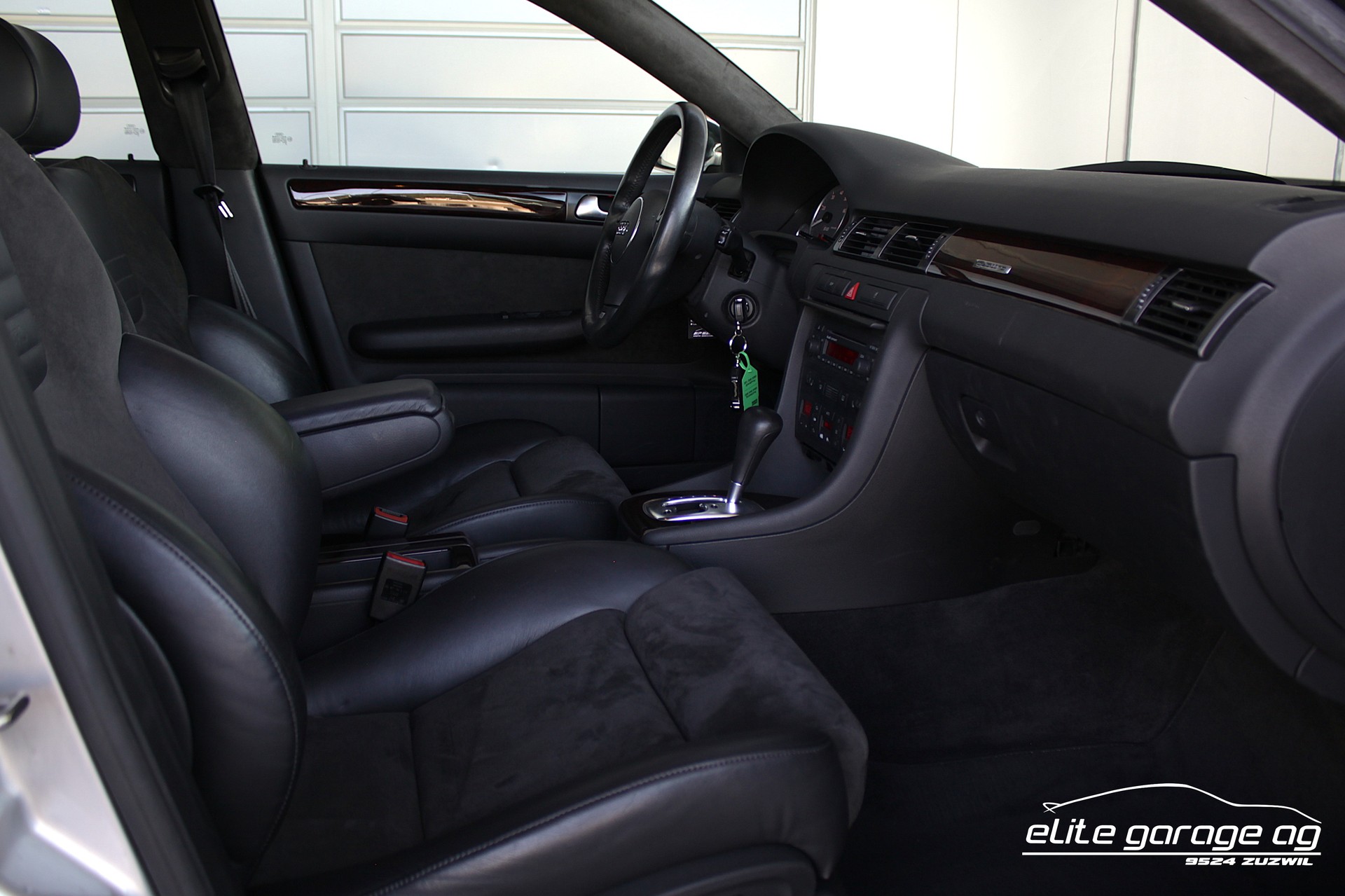 AUDI S6 quattro tiptronic-image-15