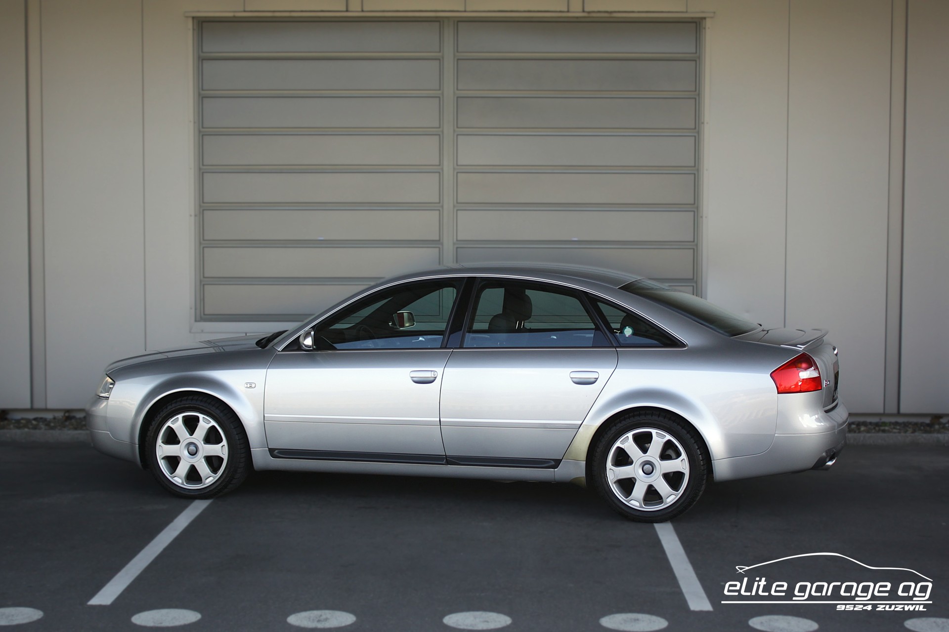 AUDI S6 quattro tiptronic-image-2