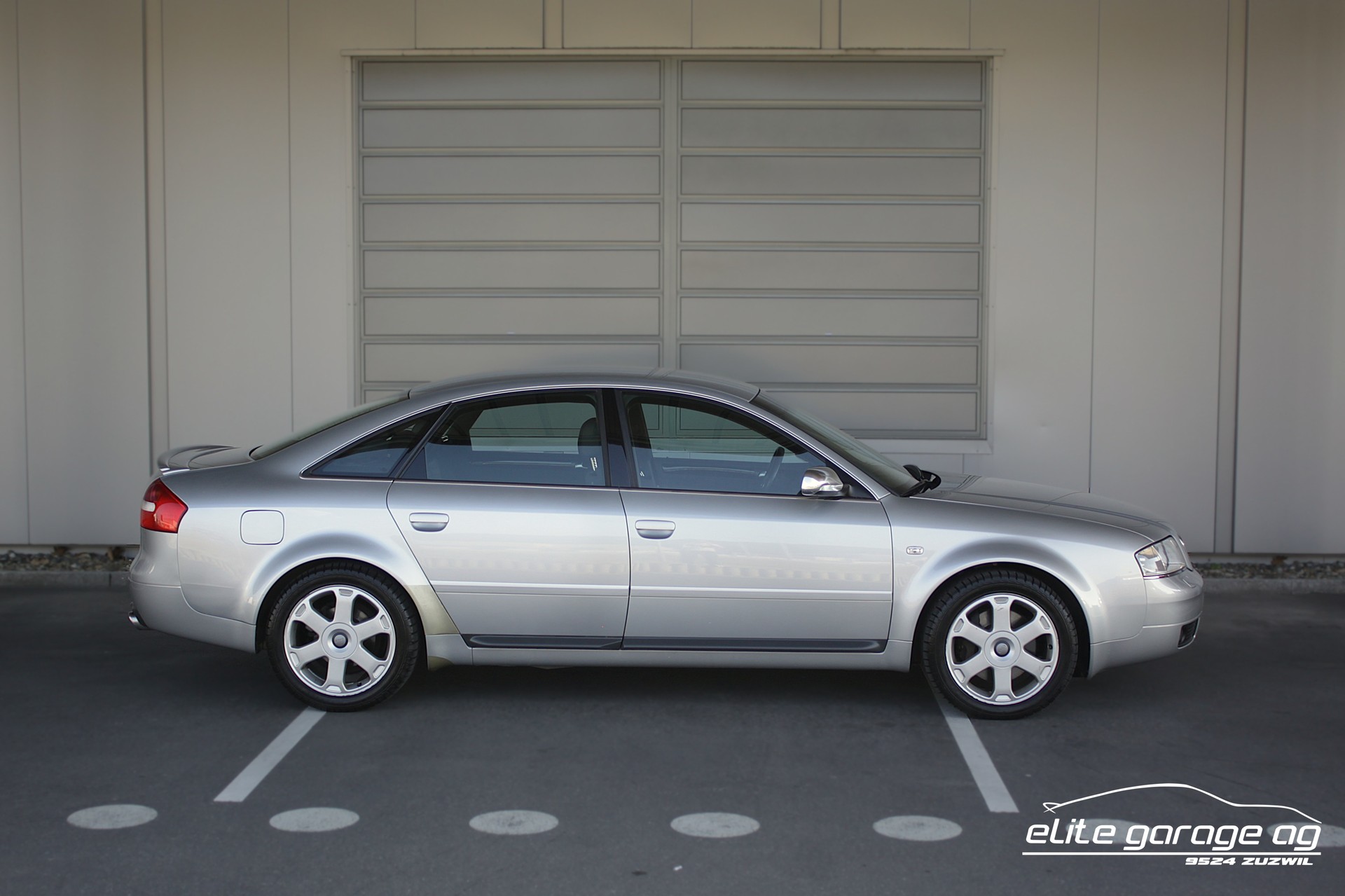 AUDI S6 quattro tiptronic-image-5