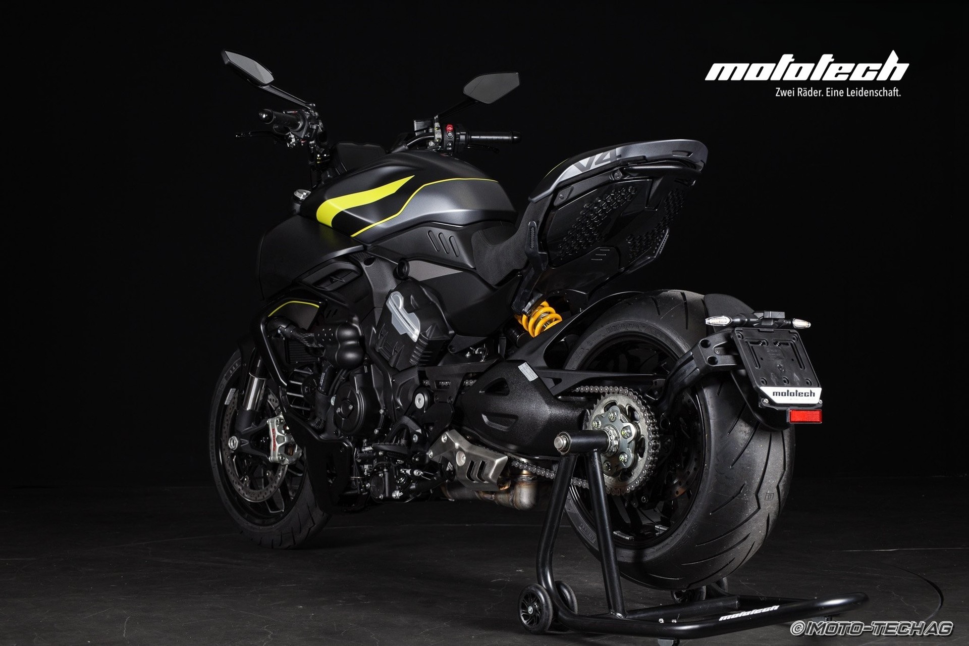 DUCATI Diavel V4 / 4 JAHRE GARANTIE-image-4