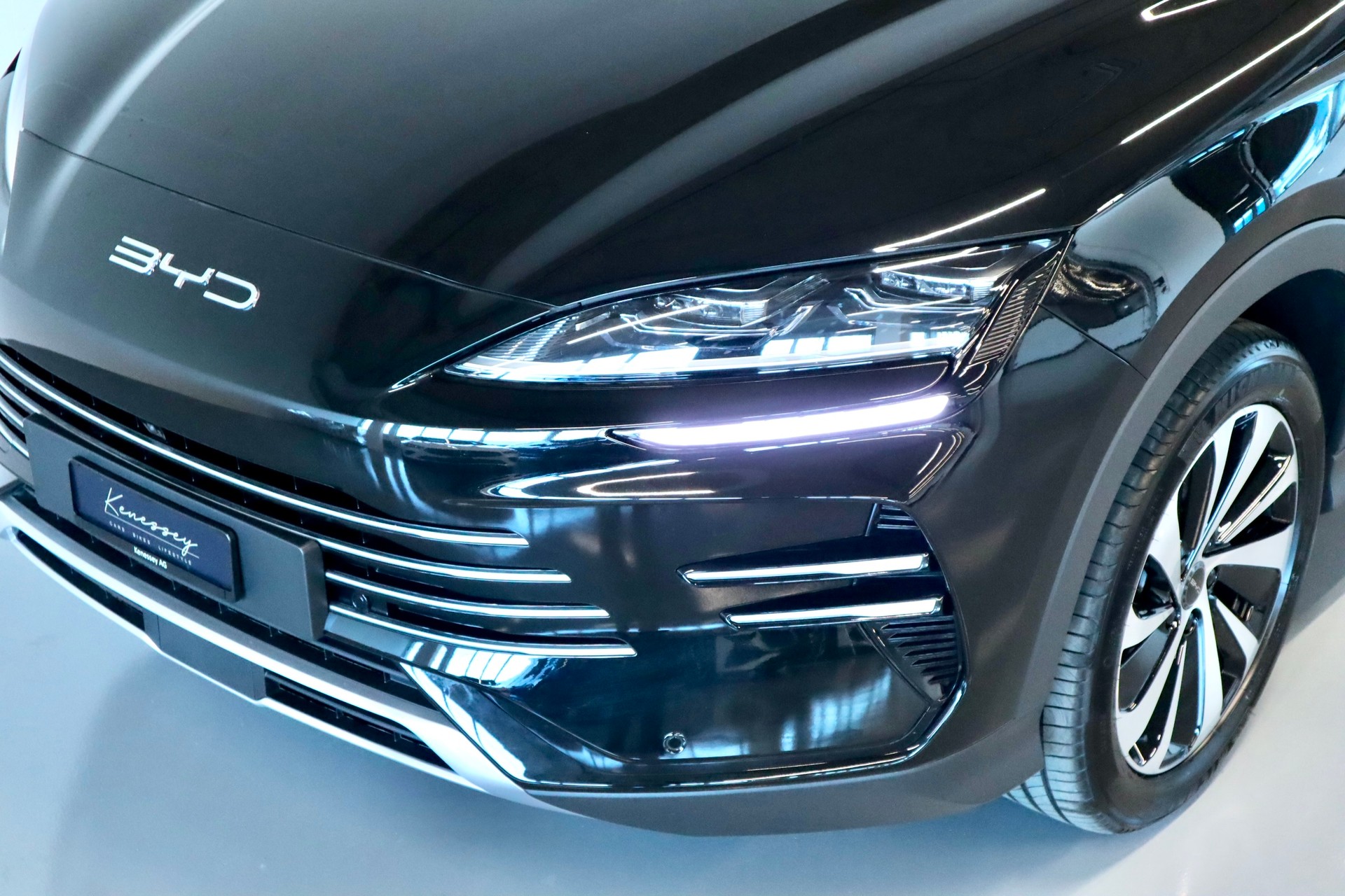 BYD SEAL U DM-i COMFORT | PLUGIN-HYBRID MIT GROSSER BATTERIE | 218 PS-image-7